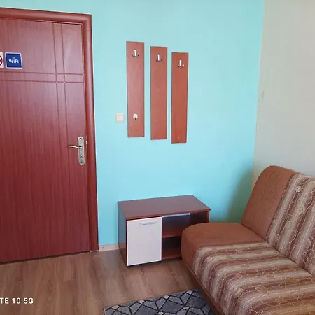 Apartman V Rainbow 2 Holiday Complex شقة